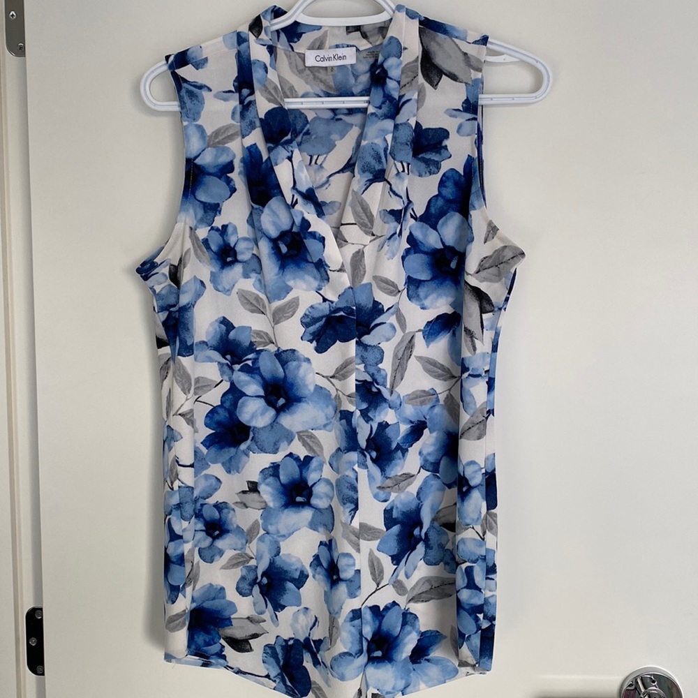 Calvin Klein Sleeveless Blue Flower Print Top